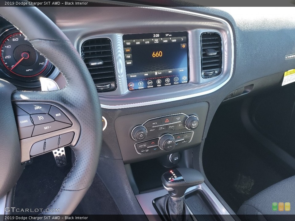 Black Interior Controls for the 2019 Dodge Charger SXT AWD #130903252