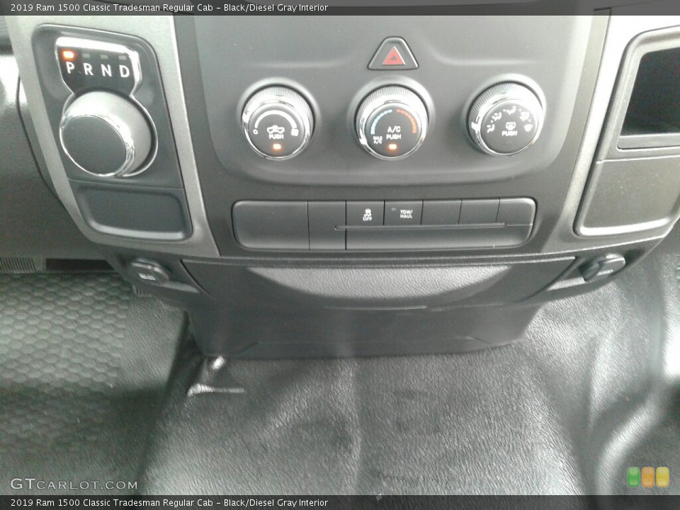 Black/Diesel Gray Interior Controls for the 2019 Ram 1500 Classic Tradesman Regular Cab #130926799