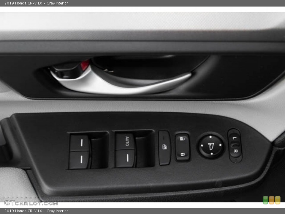 Gray Interior Controls for the 2019 Honda CR-V LX #130931094