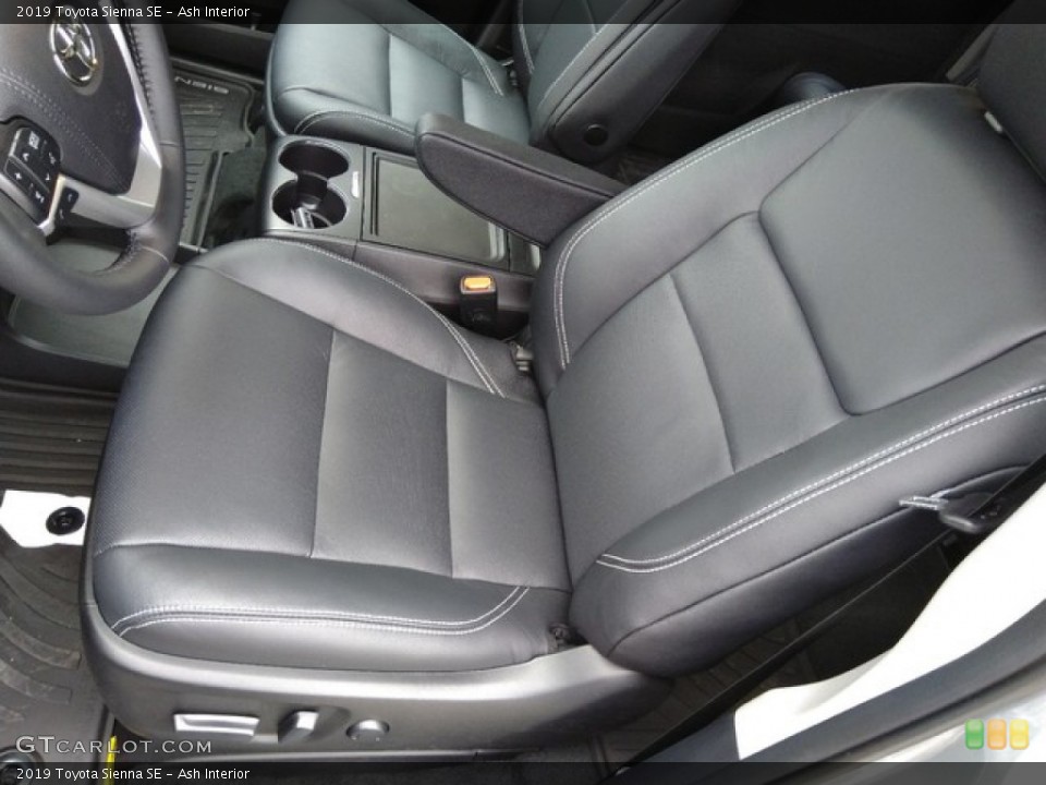 Ash 2019 Toyota Sienna Interiors