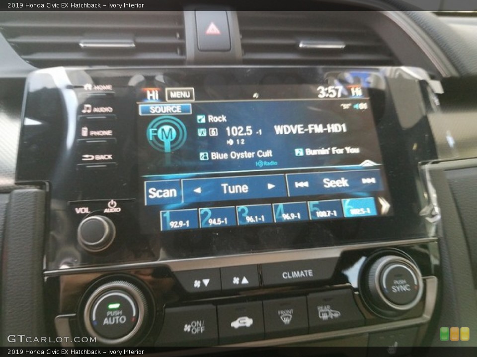 Ivory Interior Controls for the 2019 Honda Civic EX Hatchback #130994708