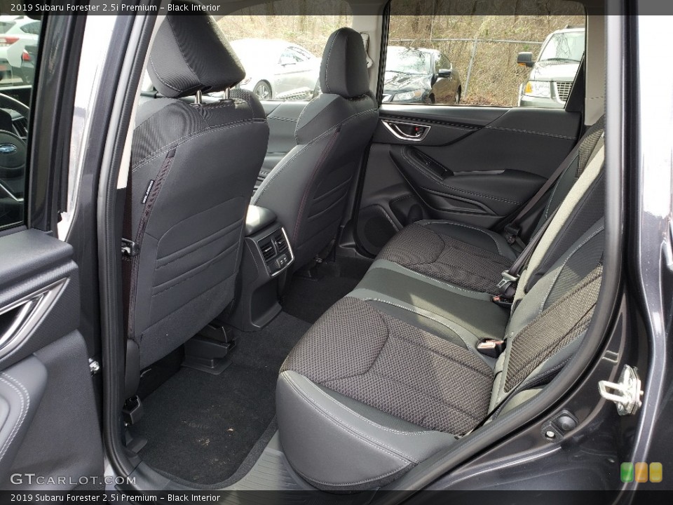 Black Interior Rear Seat for the 2019 Subaru Forester 2.5i Premium #131002991