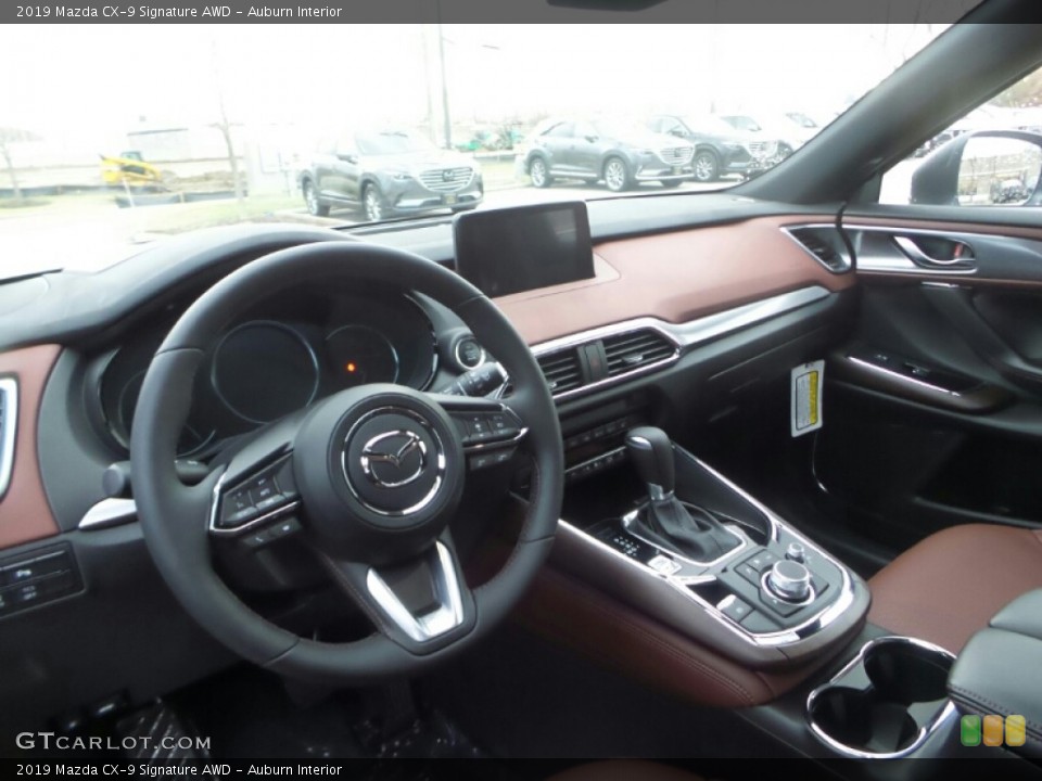Auburn Interior Photo for the 2019 Mazda CX-9 Signature AWD #131023038