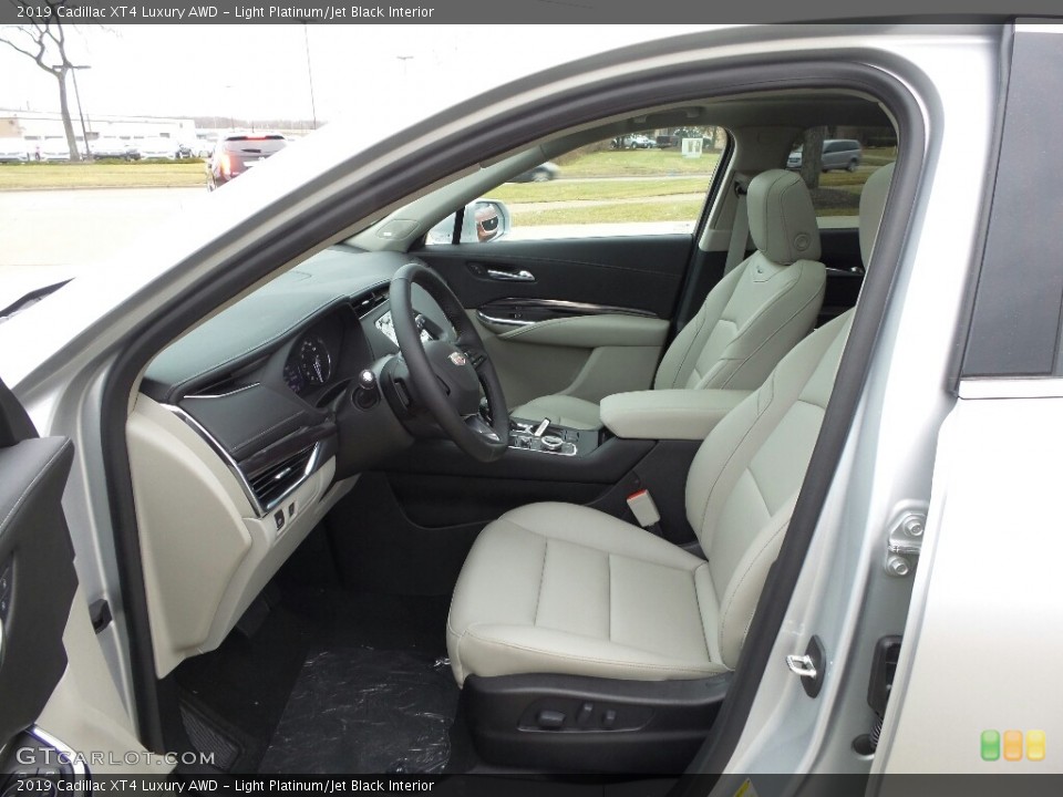 Light Platinum/Jet Black Interior Front Seat for the 2019 Cadillac XT4 Luxury AWD #131048963