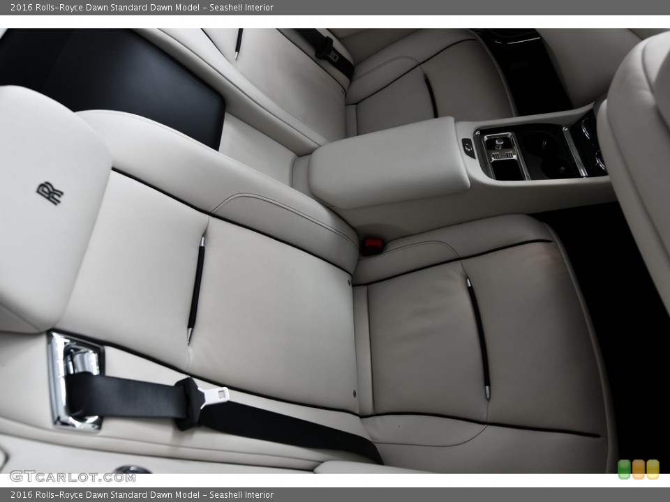 Seashell Interior Rear Seat for the 2016 Rolls-Royce Dawn  #131055779