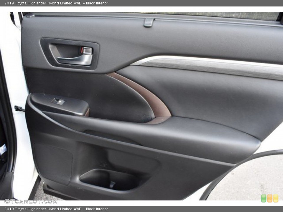 Black Interior Door Panel for the 2019 Toyota Highlander Hybrid Limited AWD #131062070