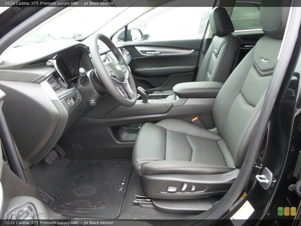 Jet Black Interior Photo for the 2019 Cadillac XT5 Premium Luxury AWD #131063201