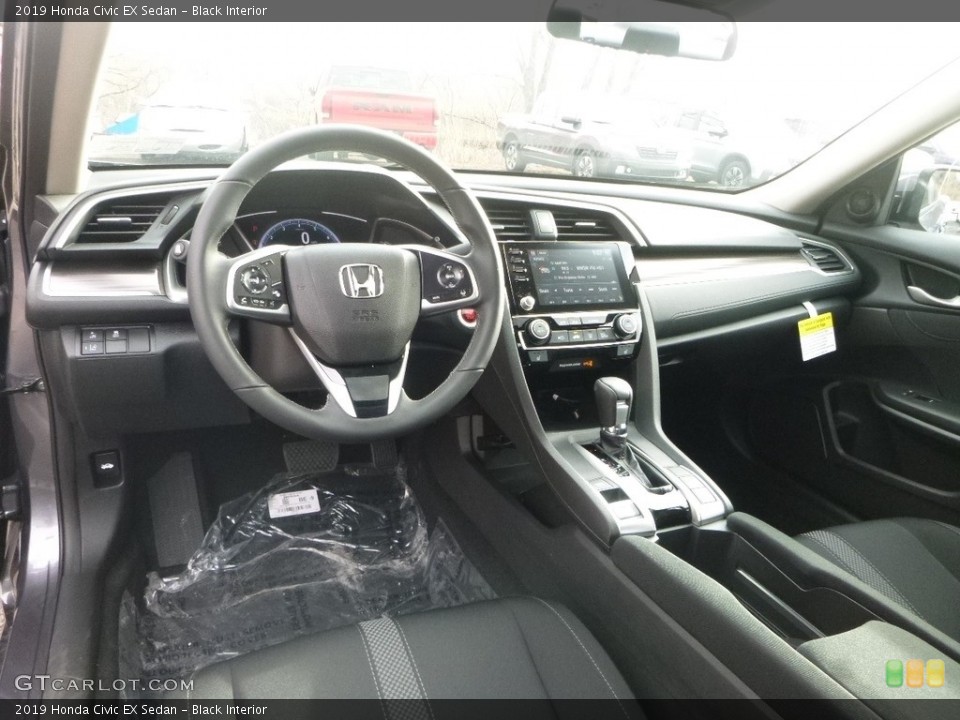 Black Interior Photo for the 2019 Honda Civic EX Sedan #131063300