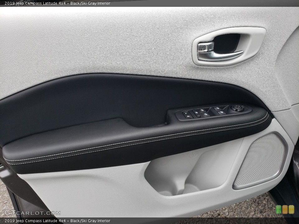 Black/Ski Gray Interior Door Panel for the 2019 Jeep Compass Latitude 4x4 #131067437