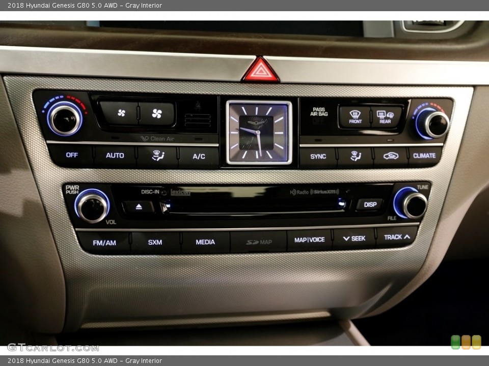 Gray Interior Controls for the 2018 Hyundai Genesis G80 5.0 AWD #131073757