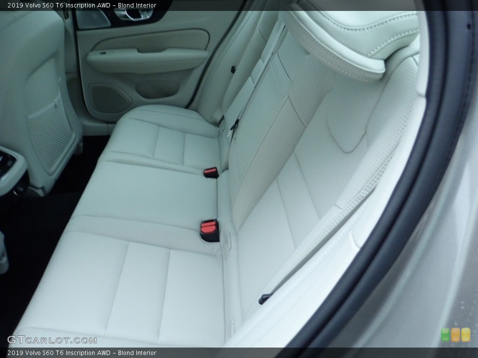 Blond Interior Rear Seat for the 2019 Volvo S60 T6 Inscription AWD #131087854