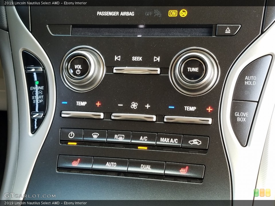 Ebony Interior Controls for the 2019 Lincoln Nautilus Select AWD #131105077