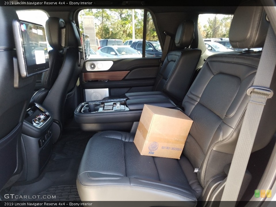 Ebony Interior Rear Seat for the 2019 Lincoln Navigator Reserve 4x4 #131110017