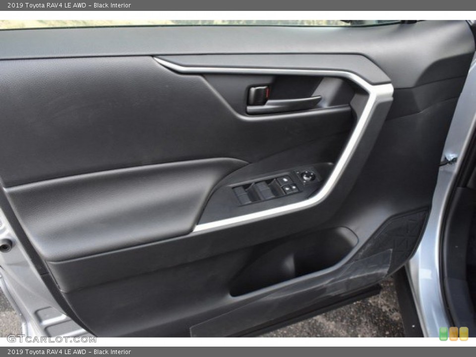 Black Interior Door Panel for the 2019 Toyota RAV4 LE AWD #131114916