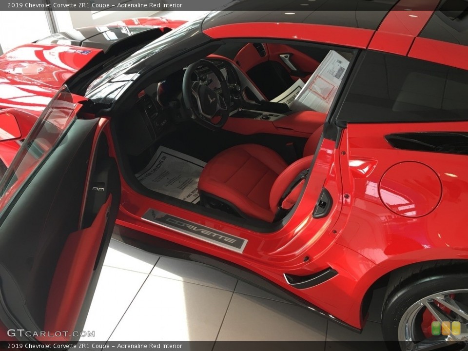 Adrenaline Red Interior Front Seat for the 2019 Chevrolet Corvette ZR1 Coupe #131120988