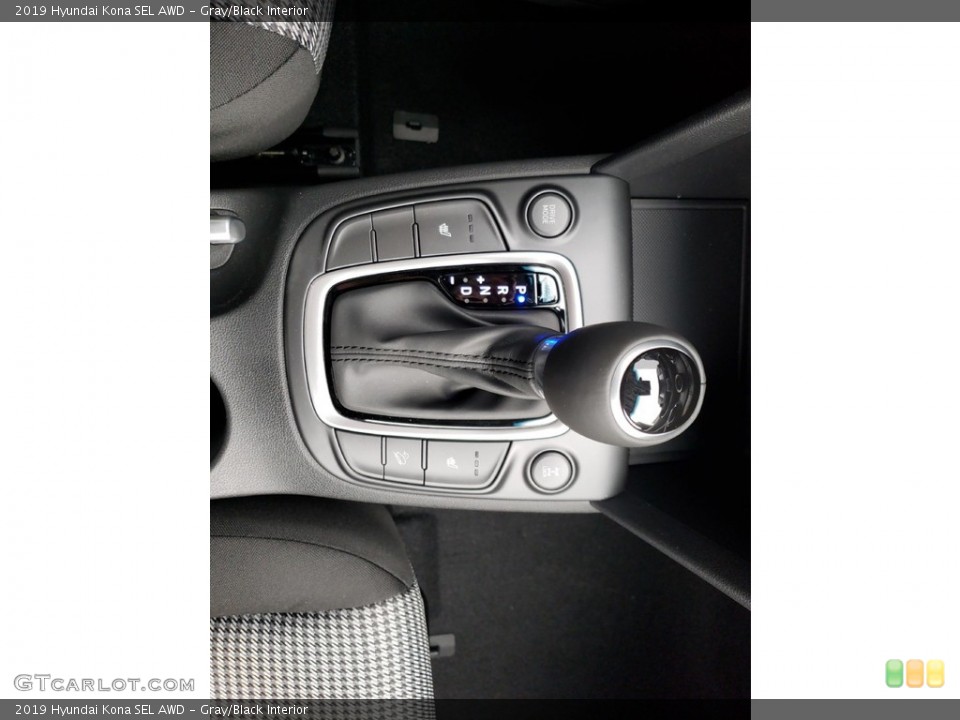 Gray/Black Interior Transmission for the 2019 Hyundai Kona SEL AWD #131127138