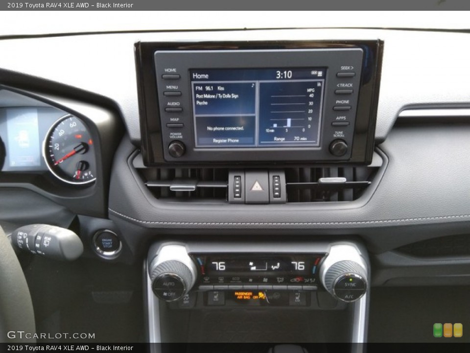Black Interior Controls for the 2019 Toyota RAV4 XLE AWD #131130878