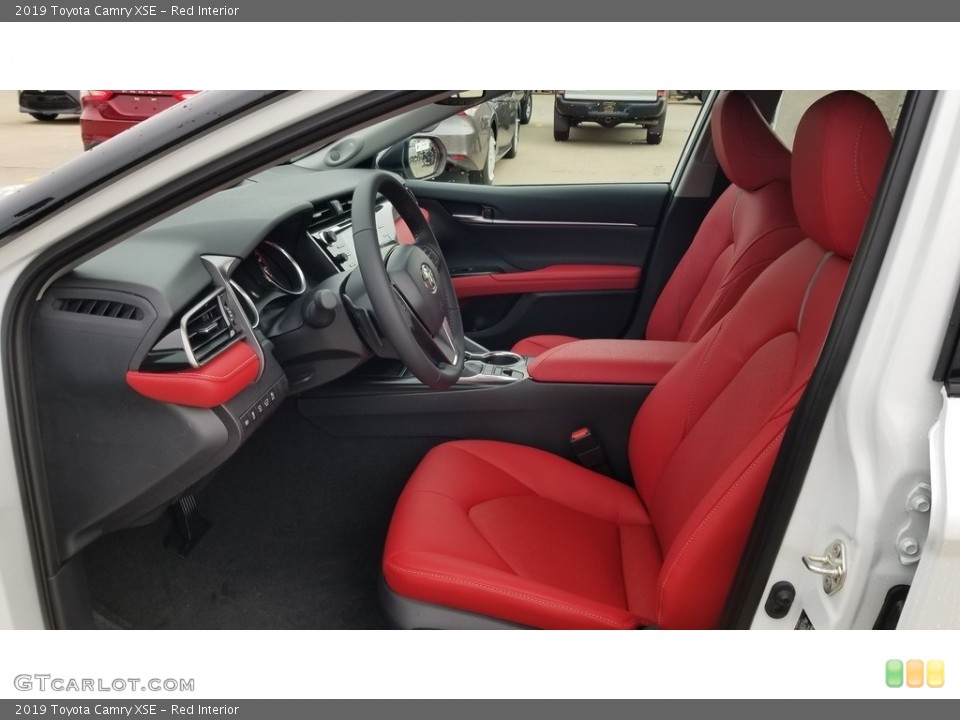 Red Interior Photo for the 2019 Toyota Camry XSE #131137345