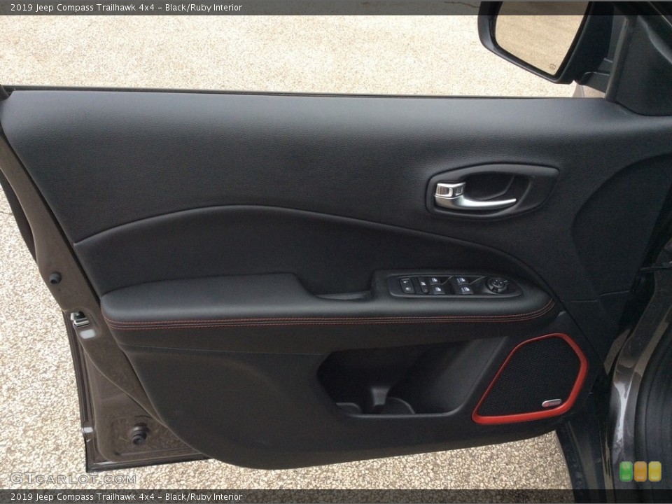 Black/Ruby Interior Door Panel for the 2019 Jeep Compass Trailhawk 4x4 #131141144