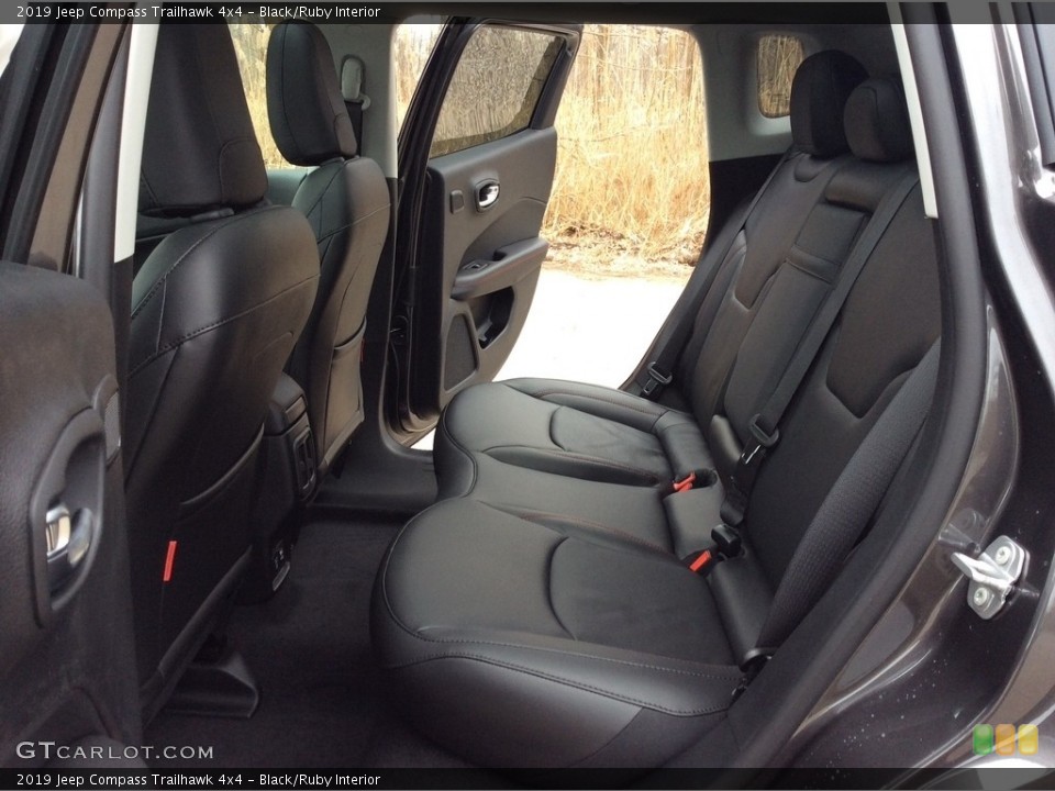 Black/Ruby Interior Rear Seat for the 2019 Jeep Compass Trailhawk 4x4 #131141345