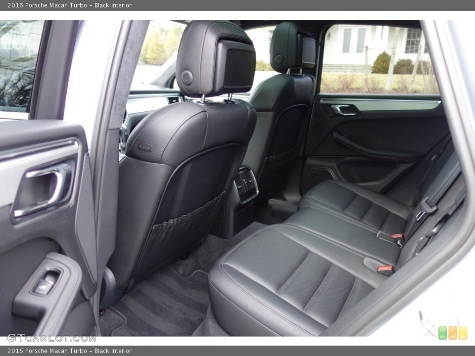 Black Interior Rear Seat for the 2016 Porsche Macan Turbo #131172736