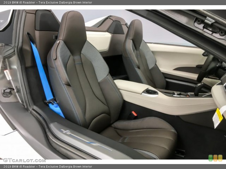 Tera Exclusive Dalbergia Brown Interior Photo for the 2019 BMW i8 Roadster #131200482