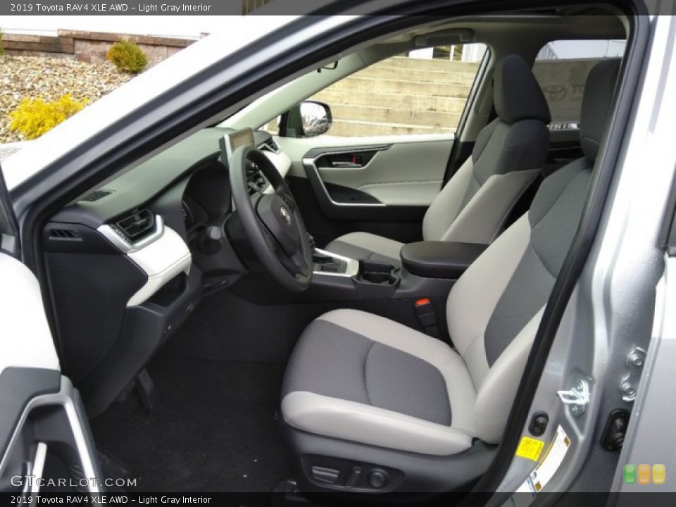 Light Gray Interior Front Seat for the 2019 Toyota RAV4 XLE AWD #131204039