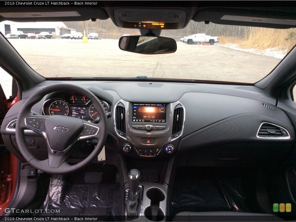 Black Interior Dashboard for the 2019 Chevrolet Cruze LT Hatchback #131205599
