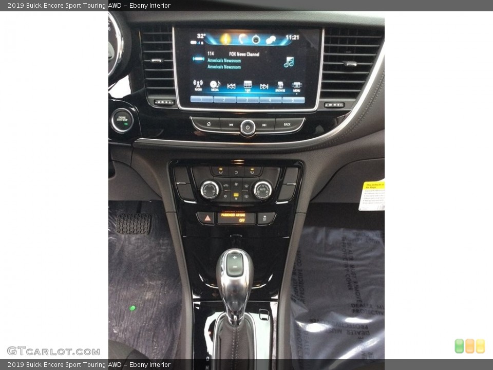 Ebony Interior Controls for the 2019 Buick Encore Sport Touring AWD #131231535