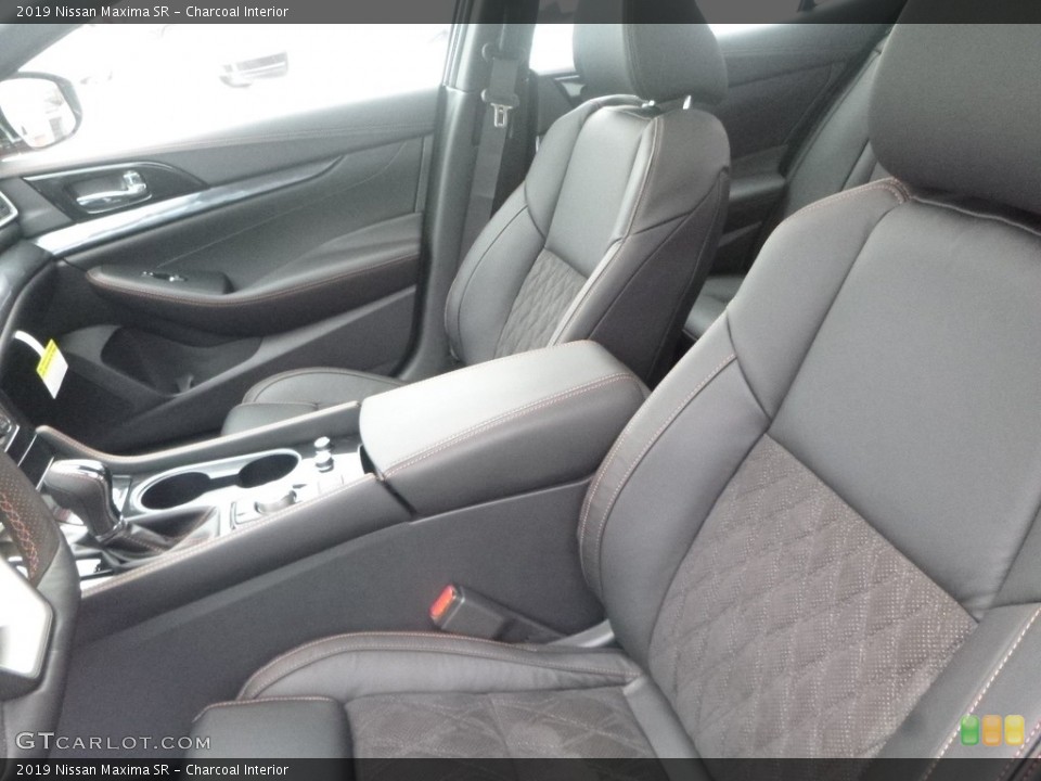 Charcoal Interior Photo for the 2019 Nissan Maxima SR #131259513