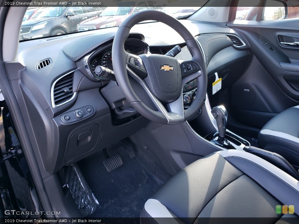 Jet Black Interior Front Seat for the 2019 Chevrolet Trax Premier AWD #131290454