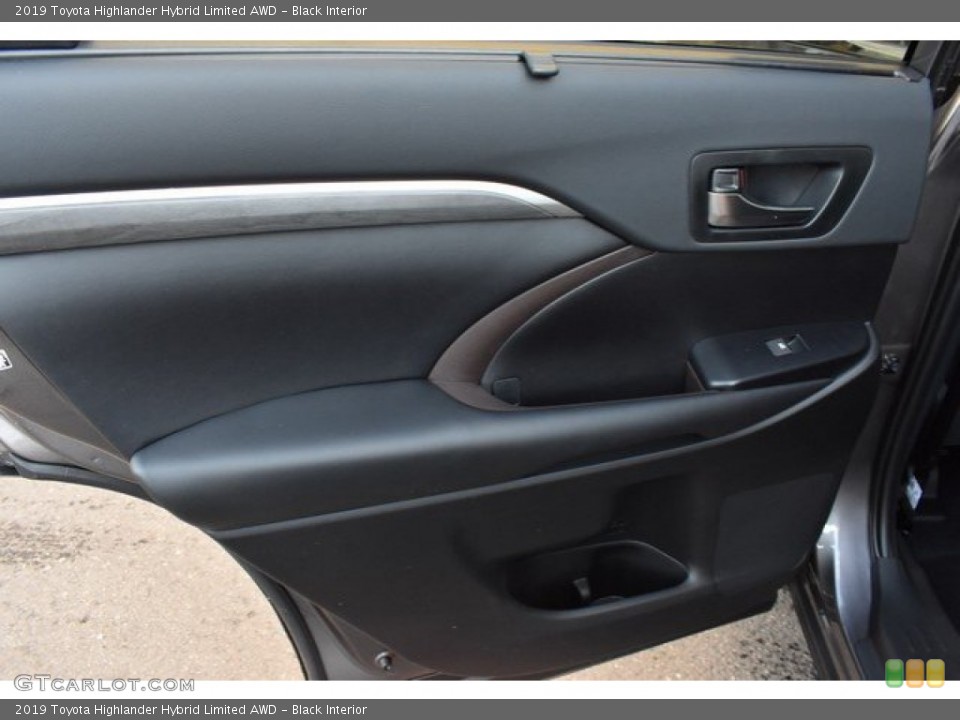 Black Interior Door Panel for the 2019 Toyota Highlander Hybrid Limited AWD #131303802