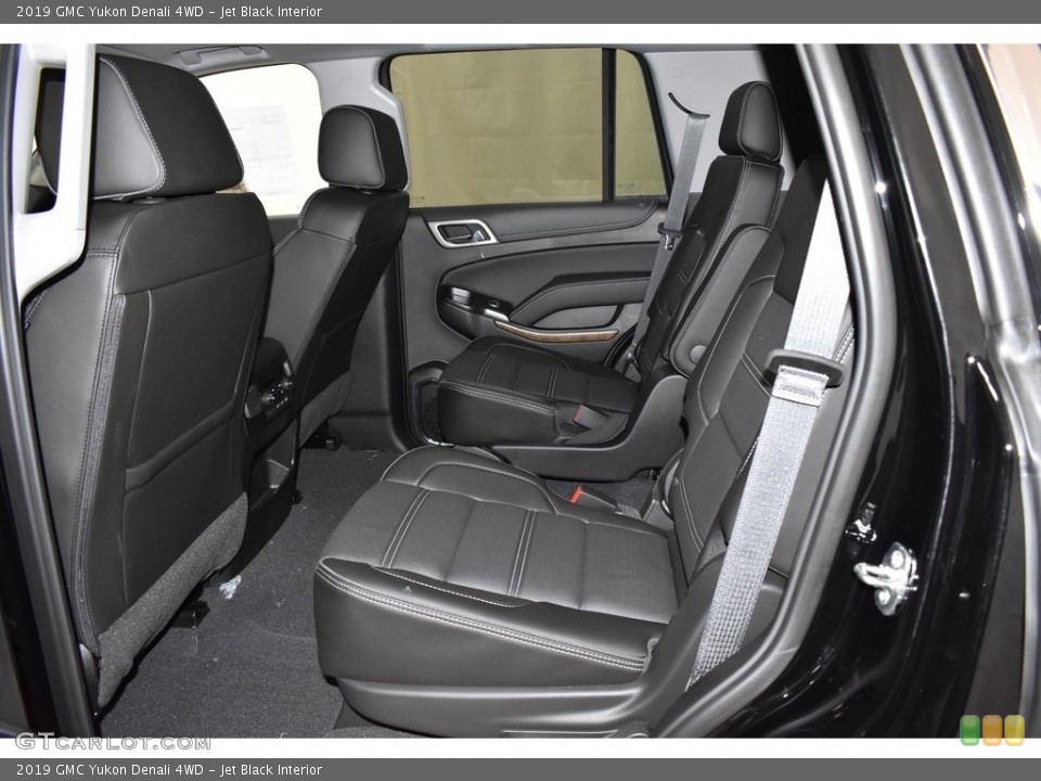 Jet Black Interior Rear Seat for the 2019 GMC Yukon Denali 4WD #131332029