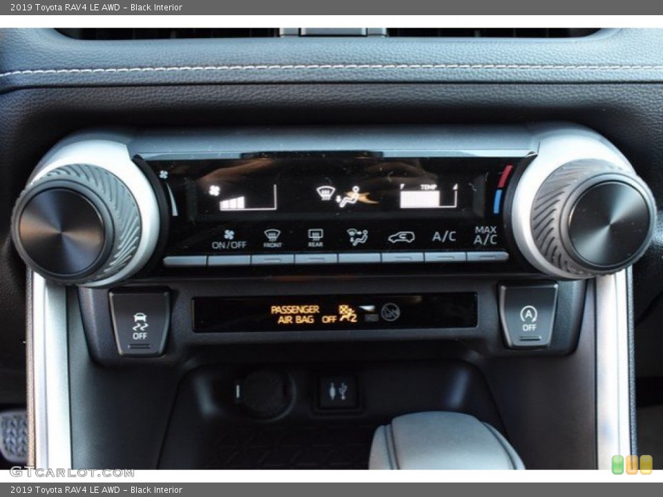Black Interior Controls for the 2019 Toyota RAV4 LE AWD #131337567