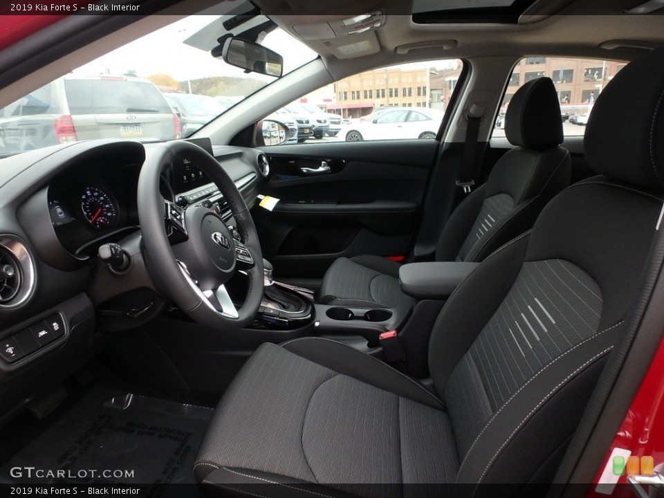 Black Interior Front Seat for the 2019 Kia Forte S #131343440