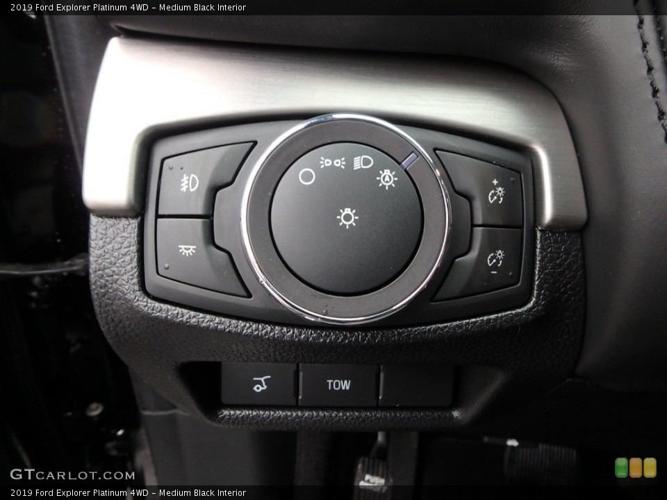 Medium Black Interior Controls for the 2019 Ford Explorer Platinum 4WD #131345954