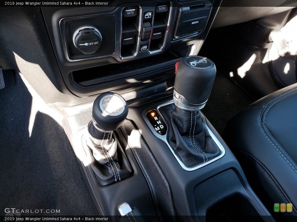 Black Interior Transmission for the 2019 Jeep Wrangler Unlimited Sahara 4x4 #131363303