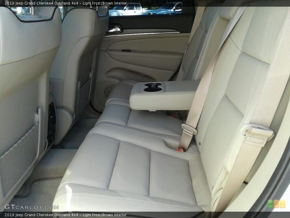 Light Frost/Brown Interior Rear Seat for the 2019 Jeep Grand Cherokee Overland 4x4 #131372207
