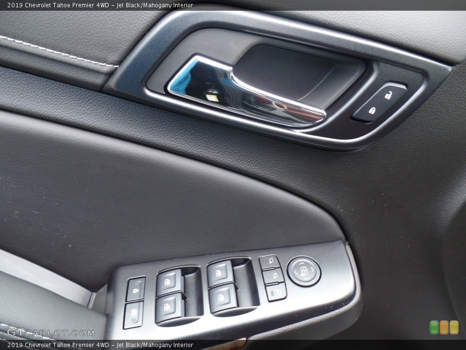 Jet Black/Mahogany Interior Controls for the 2019 Chevrolet Tahoe Premier 4WD #131378225