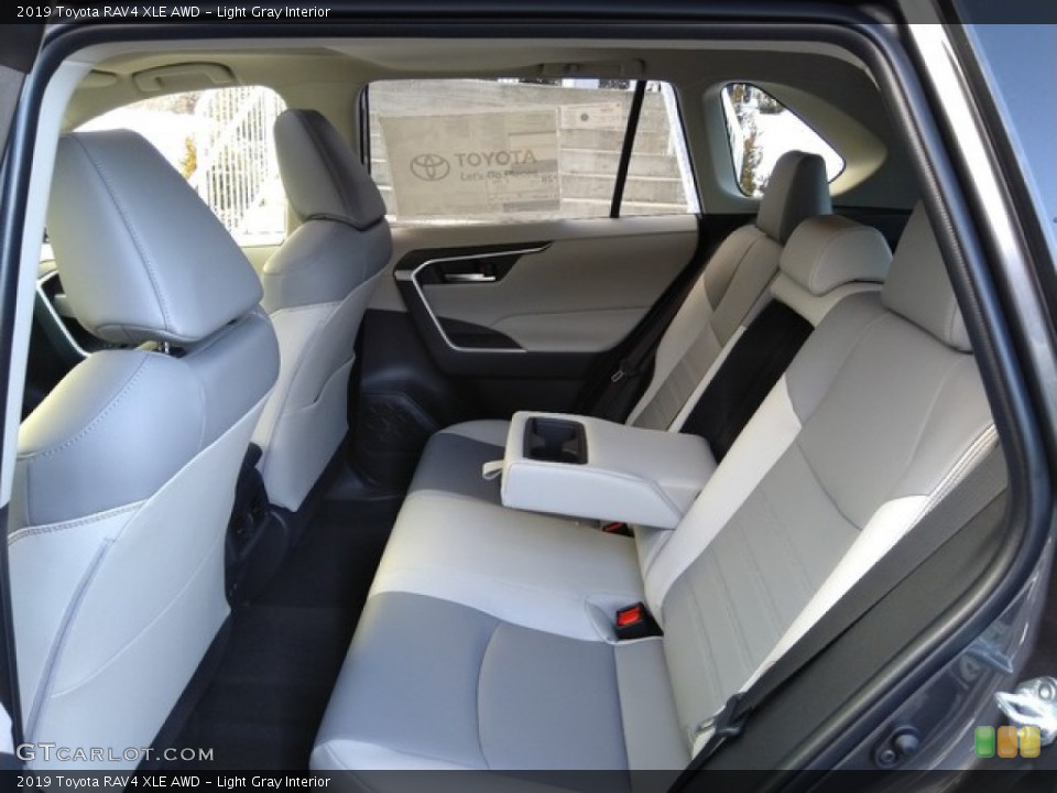 Light Gray Interior Rear Seat for the 2019 Toyota RAV4 XLE AWD #131433217