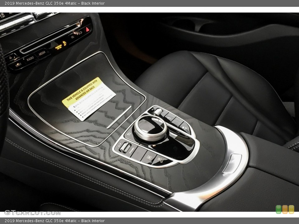 Black Interior Controls for the 2019 Mercedes-Benz GLC 350e 4Matic #131446718
