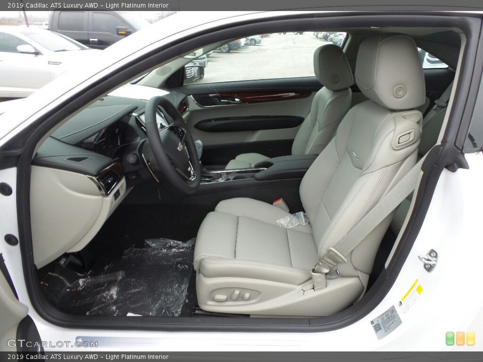 Light Platinum Interior Photo for the 2019 Cadillac ATS Luxury AWD #131458189