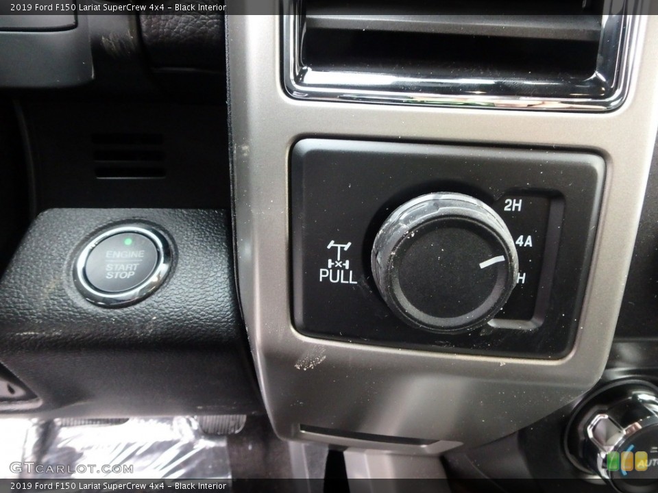 Black Interior Controls for the 2019 Ford F150 Lariat SuperCrew 4x4 #131473308