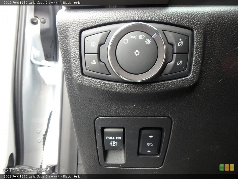 Black Interior Controls for the 2019 Ford F150 Lariat SuperCrew 4x4 #131473338