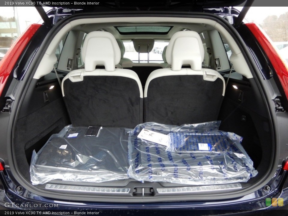 Blonde Interior Trunk for the 2019 Volvo XC90 T6 AWD Inscription #131481654