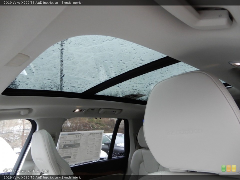 Blonde Interior Sunroof for the 2019 Volvo XC90 T6 AWD Inscription #131481873