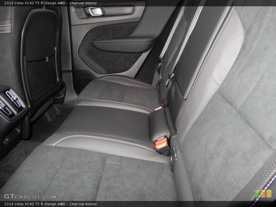 Charcoal Interior Rear Seat for the 2019 Volvo XC40 T5 R-Design AWD #131482482