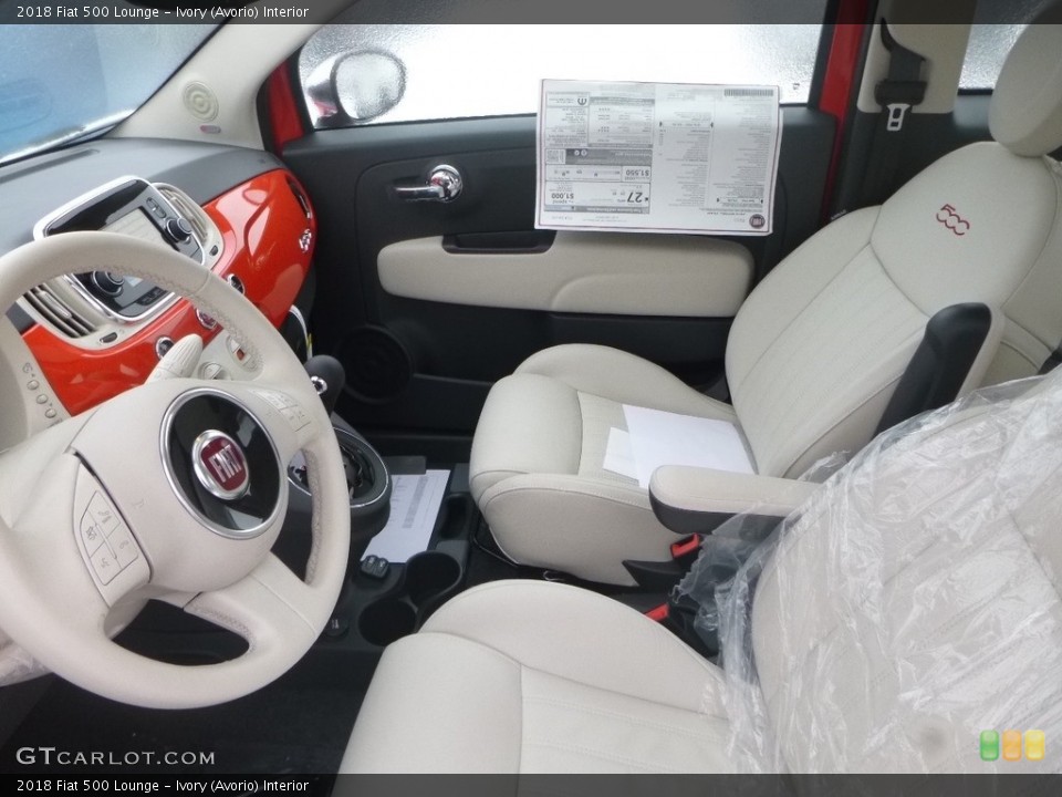 Ivory (Avorio) 2018 Fiat 500 Interiors