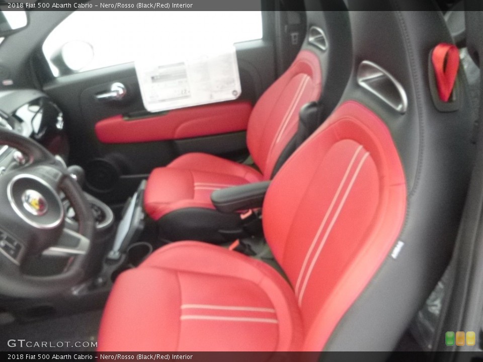 Nero/Rosso (Black/Red) 2018 Fiat 500 Interiors