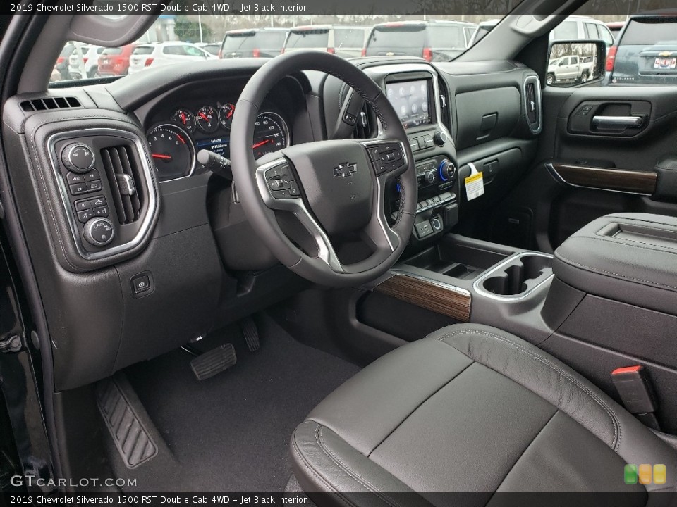 Jet Black Interior Photo for the 2019 Chevrolet Silverado 1500 RST Double Cab 4WD #131535228